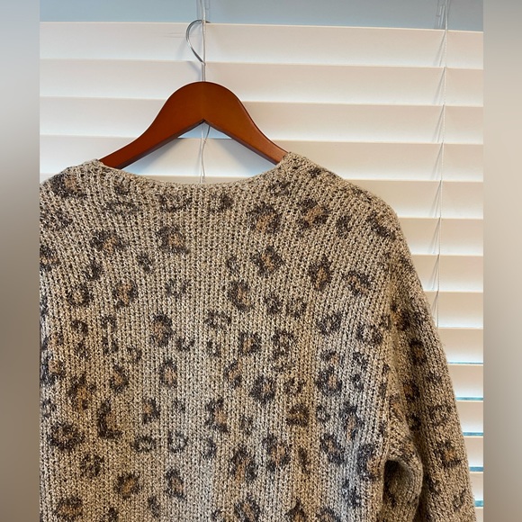 Anthropologie - Leopard Sweater/Cardigan - Picture 6 of 9